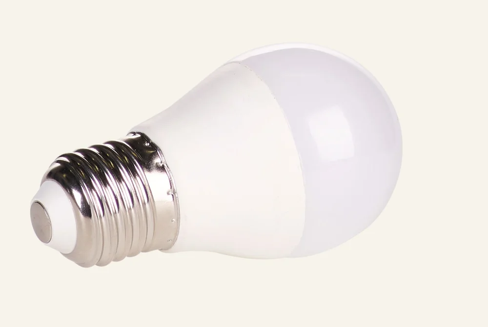 Lyspære multi – E27 v:8134169 Lyspære multi – E27 v:8134169