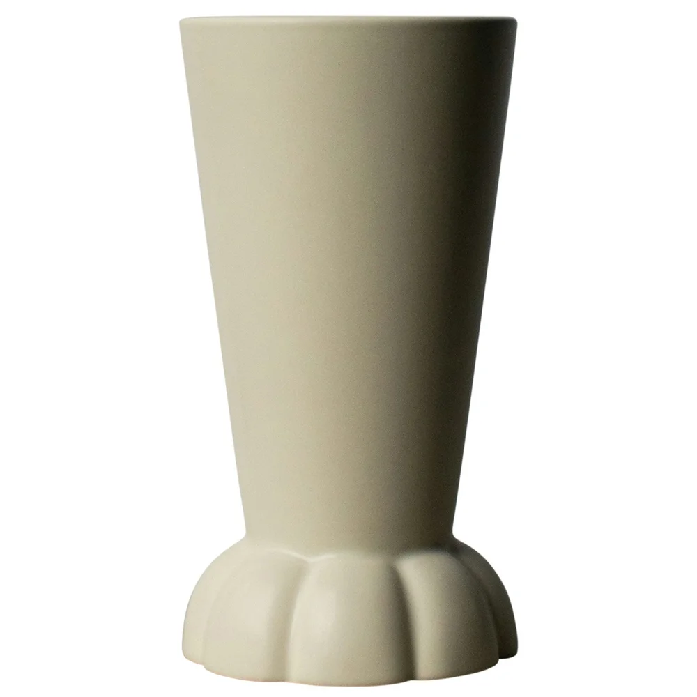 Flora Vase v:4141088 Flora Vase v:4141088