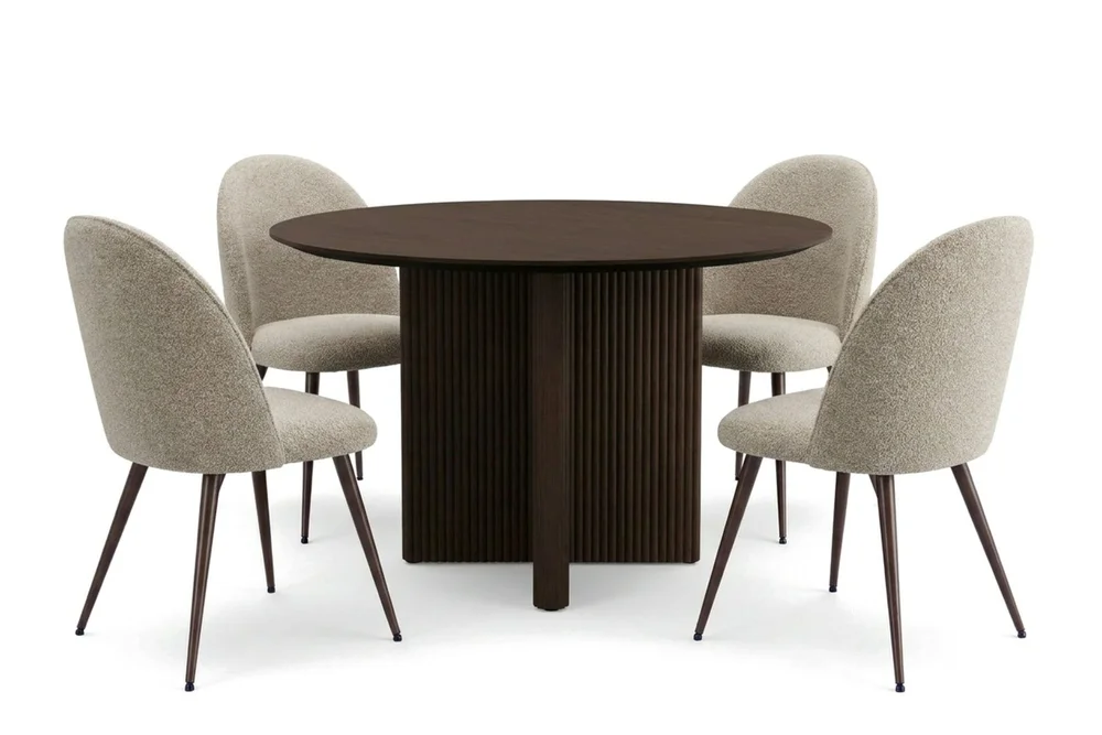 Edda spisegruppe rund 110 cm røkt eik med 4 Nibe Plus spisestoler v:9145802